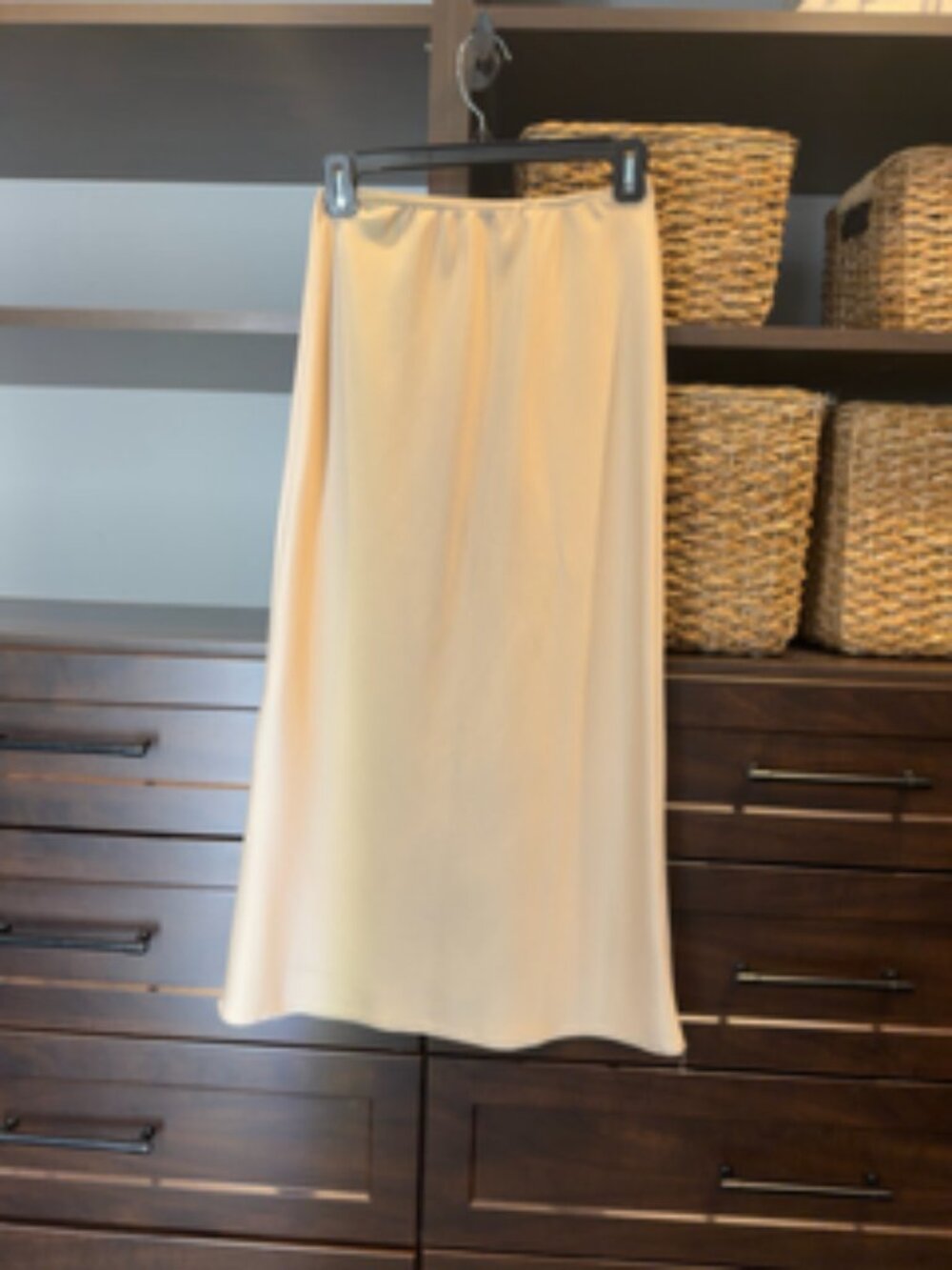 ASOS DESIGN Petite Cream A-Line Midi Skirt – Size 00P